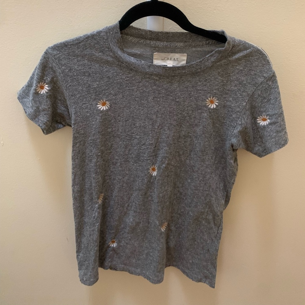 THE GREAT. Daisy t shirt
